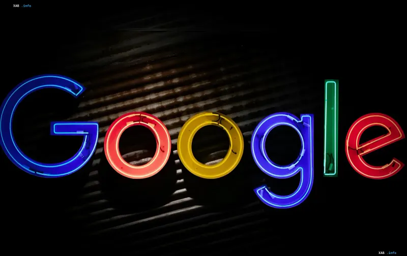 Неоновый логотип Google на темном фоне, символизирующий переход от AlphaFold к новым ИИ-агентам