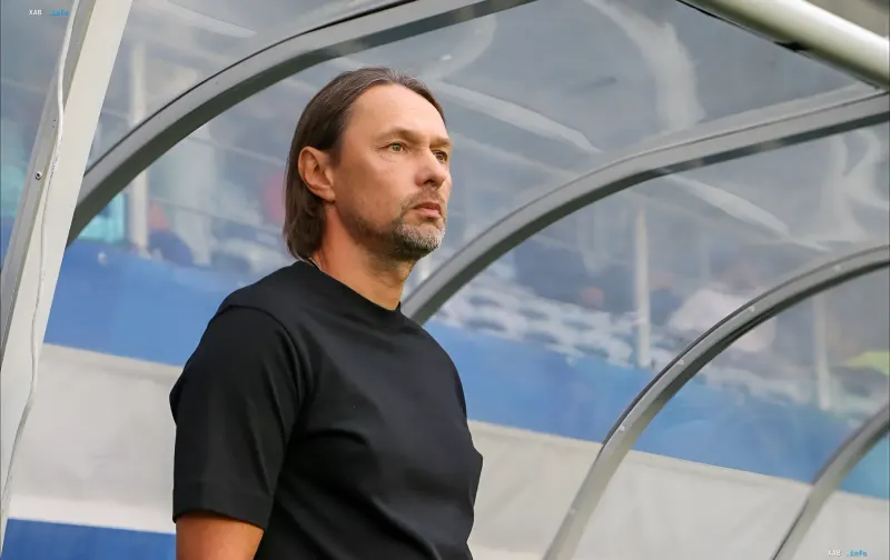 Igor Kostyuk, coach of Dynamo, thoughtfully watches the field after the defeat in the Europa League