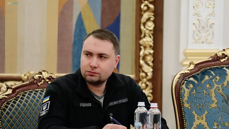 Кирилл Буданов в форме СБУ на фоне официального интерьера во время интервью La Stampa о поставках ракет для систем Patriot