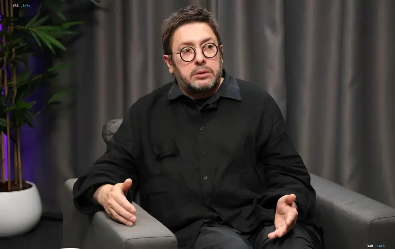 Телеведущий Алексей Суханов в интервью рассказывает о своём диагнозе, о котором не знал несколько лет
