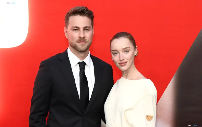 Phoebe Dynevor und Cameron Fuller auf dem roten Teppich vor ihrer privaten Hochzeit in der Provence
