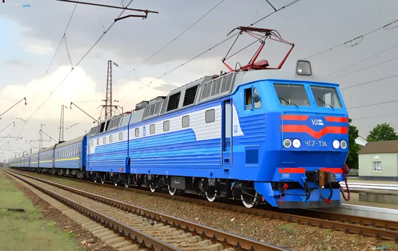Ukrzaliznytsia passenger train with electric locomotive ChS7-134 at a station in Lutsk after the incident involving a strike on the train