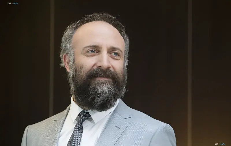 Halit Ergencch bei einer Veranstaltung in Jekaterinburg: „Großartiger Jahrhundert“-Schauspieler offen für russisches Kino