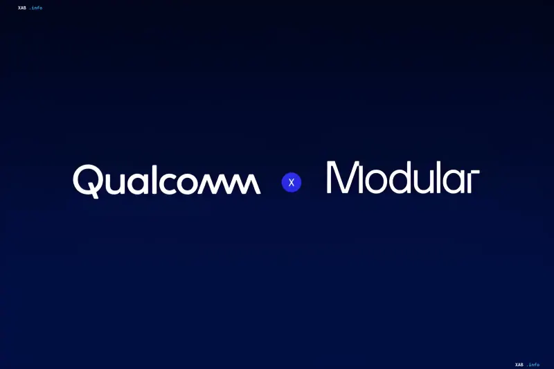 Qualcomm Snapdragon Prozessor und Modular Logo auf dem Gipfel