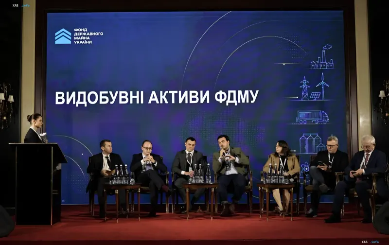 Participants of the United by Mining conference discuss extractive industry challenges