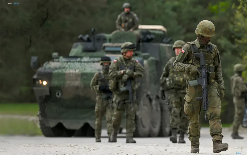 Patriot-Luftabwehrsystem und Militärausrüstung an der polnisch-ukrainischen Grenze