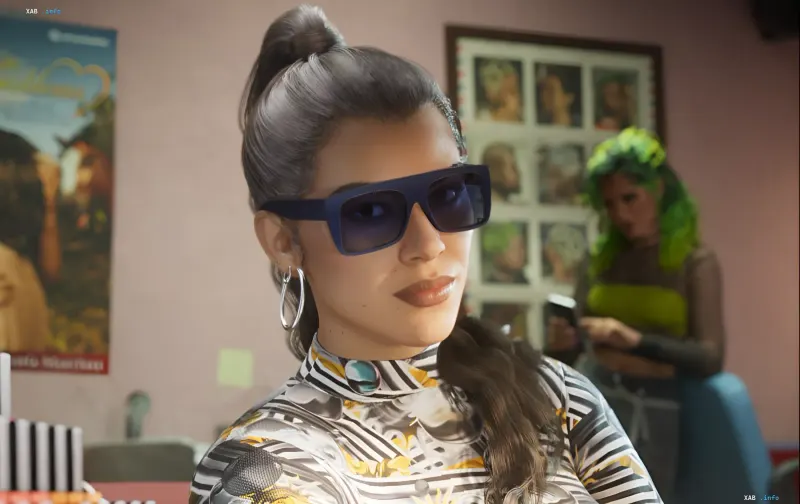 Hauptprotagonistin Lucia mit Sonnenbrille in einem Friseursalon in GTA 6