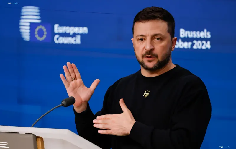 Президент Украины Владимир Зеленский выступает на пресс-конференции в Брюсселе
