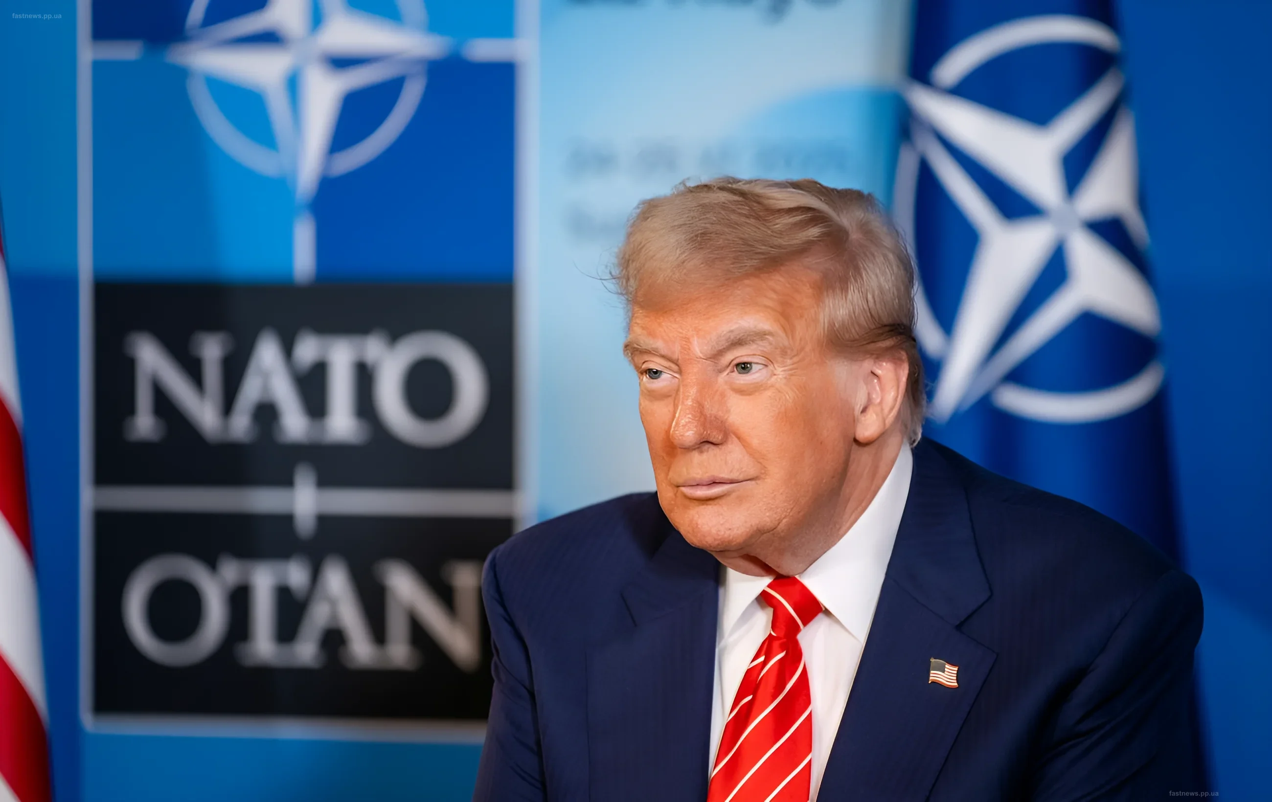 Donald Trump in front of NATO flag: US abandoning Europe without transition period?