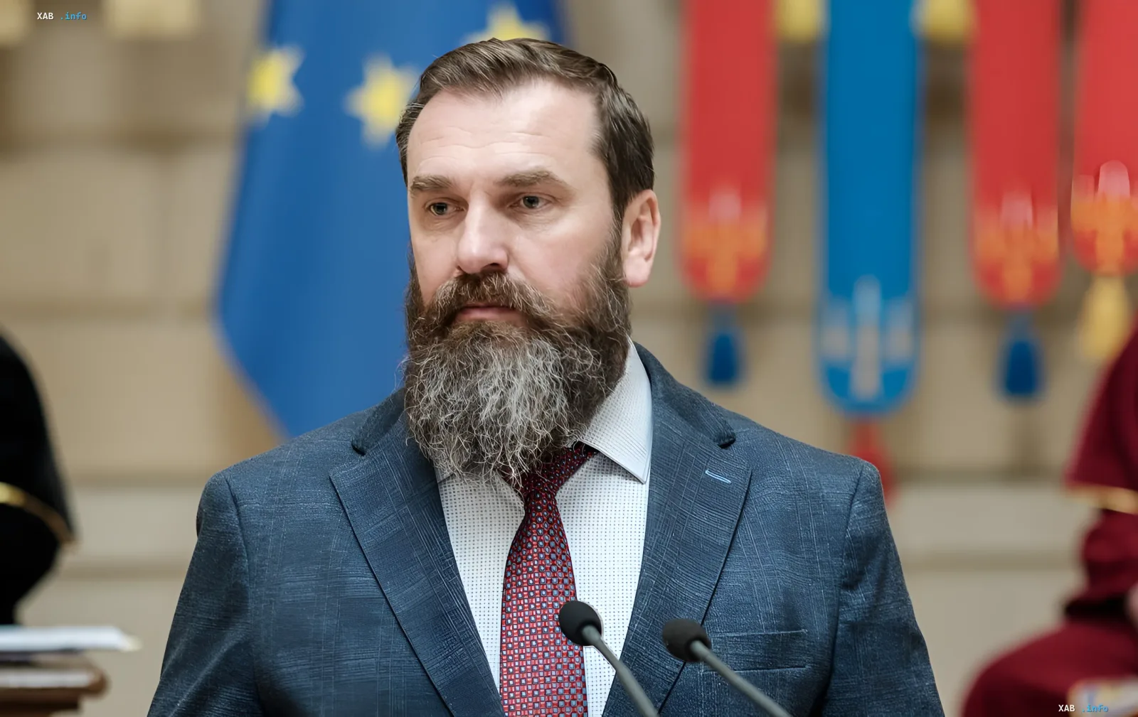 Оксен Лисовой на пресс-конференции: обсуждение схем получения отсрочки через вузы