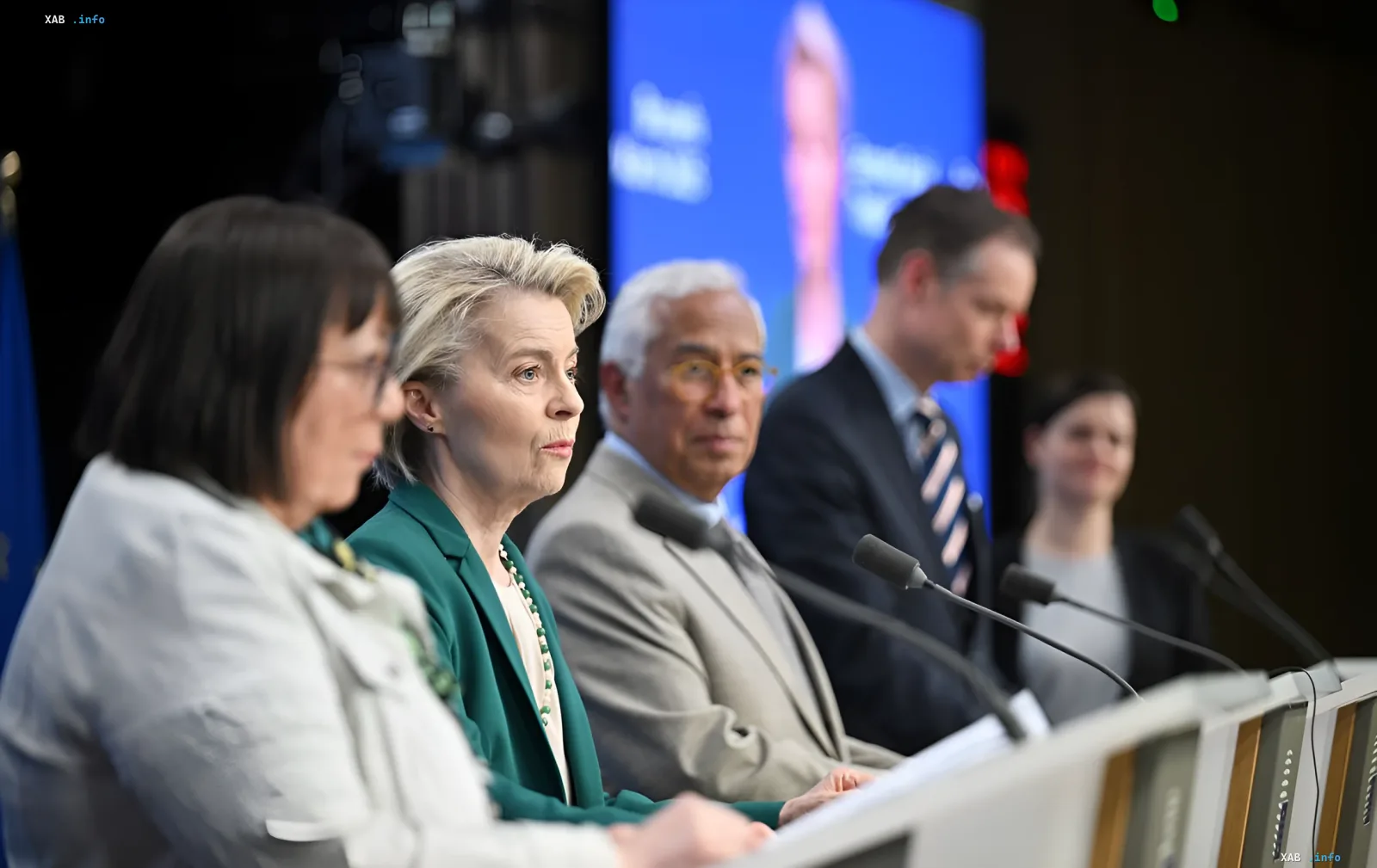 EU Commissioner Ursula von der Leyen at press conference on Ukraine and Hungary EU accession talks