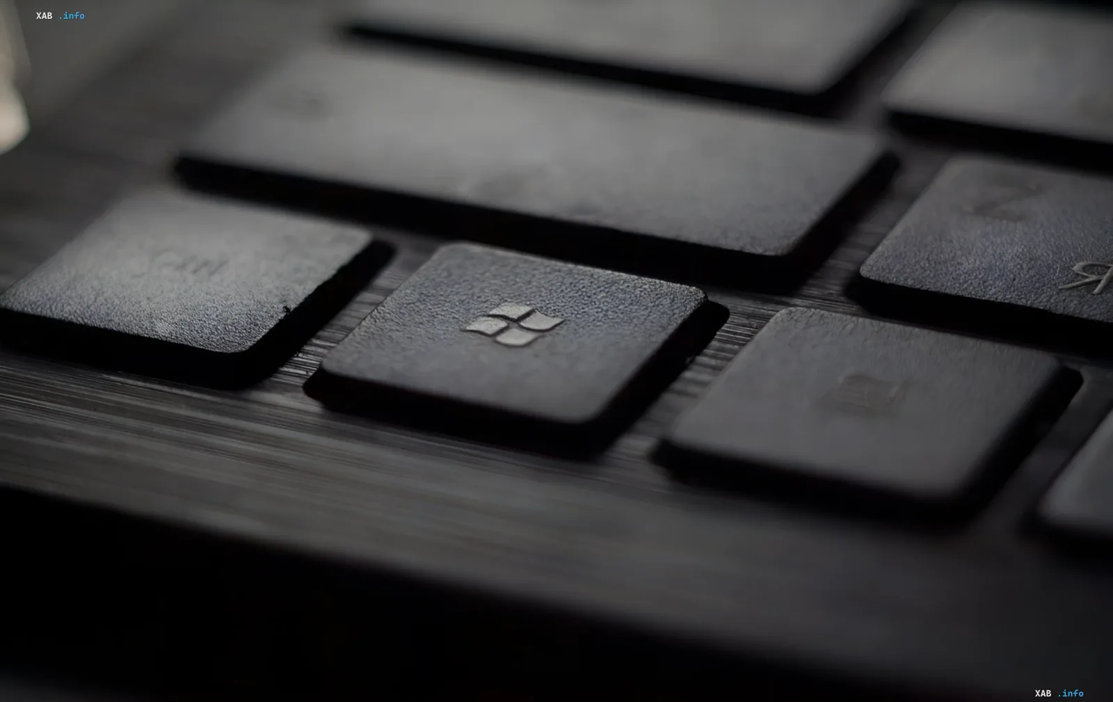 Windows key on keyboard in context of vulnerability leak due to conflict with hacker Nightmare Eclipse