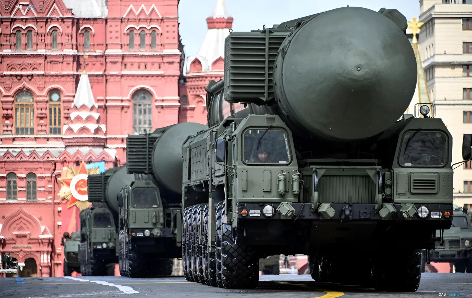 Russian 'Oreshnik' missile system on parade in Moscow: powerful launchers against the backdrop of Red Square