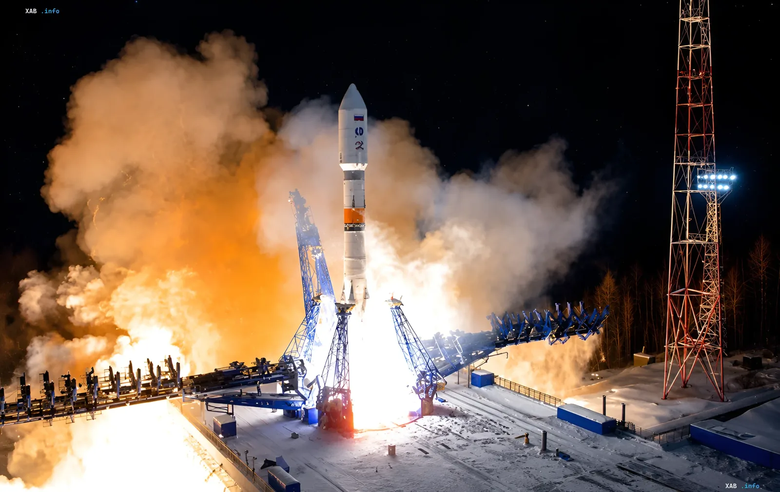 Night launch of Soyuz-2.1b rocket from Plesetsk Cosmodrome, deploying the first 'Rassvet' satellites — Russia's answer to Starlink