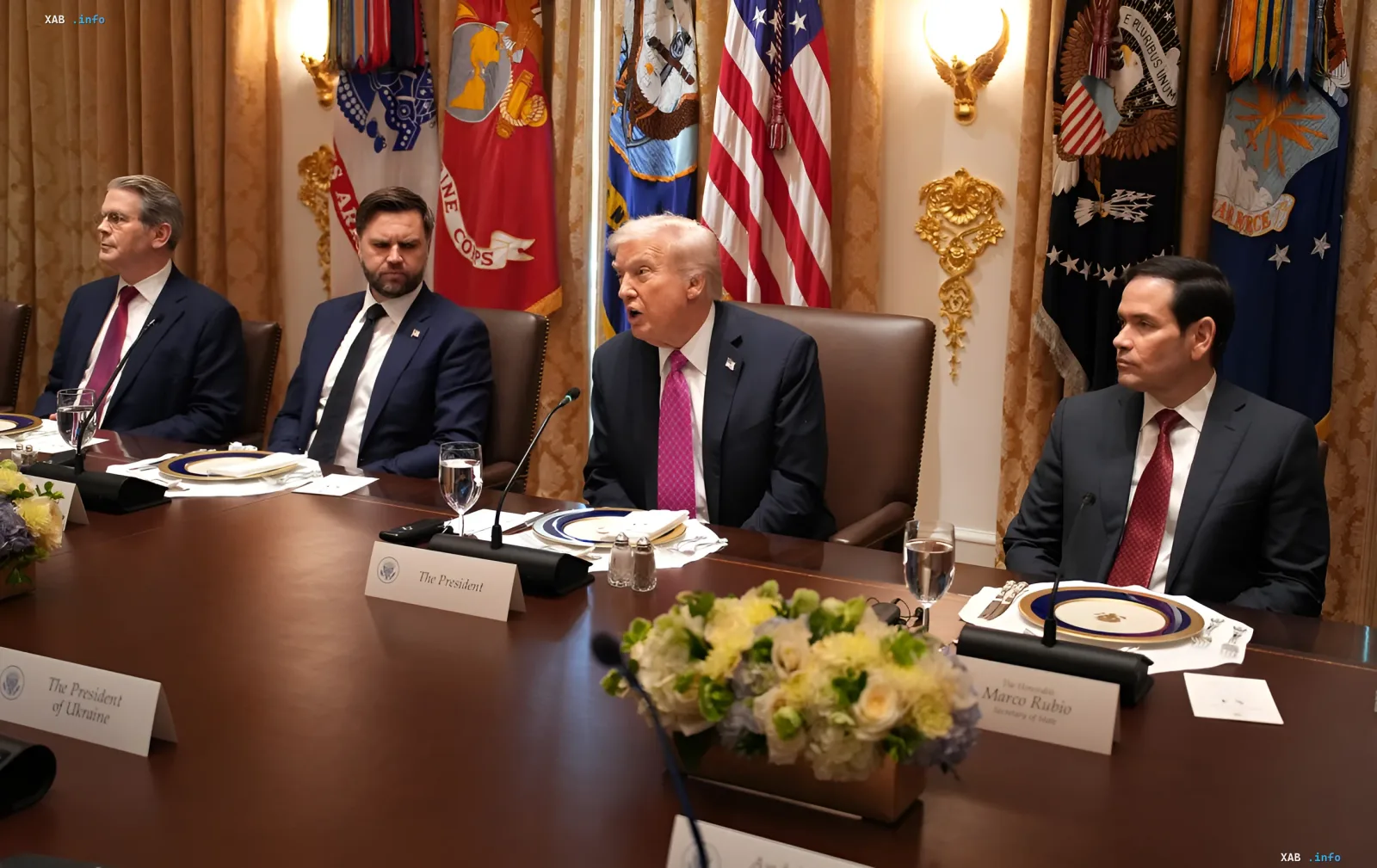 Donald Trump at a meeting with Marco Rubio and other officials, discussing the refusal to provide Israel with the text of the agreement with Iran