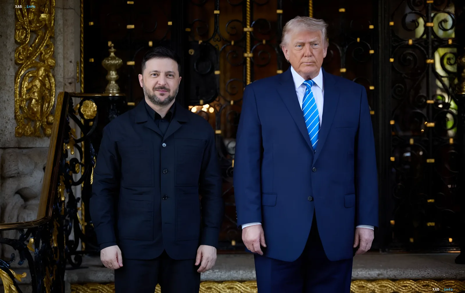 Президент Украины Зеленский и Дональд Трамп стоят рядом в официальной обстановке, символизируя важный политический диалог, о котором Зеленский заявил, что он может изменить многое