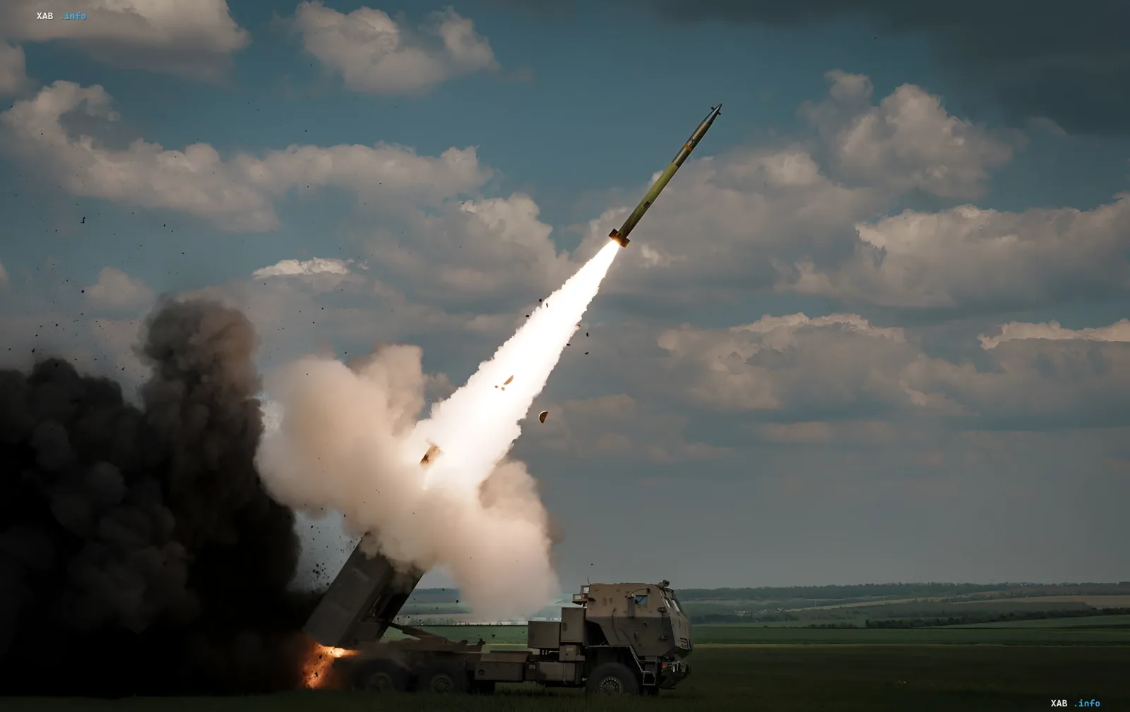 Start einer Rakete aus dem HIMARS-System, das seine Transformation in ein vielseitiges Luftabwehrsystem von Lockheed Martin zeigt
