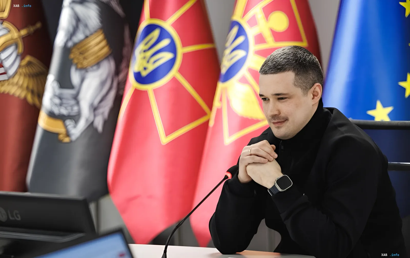 Президент Украины Владимир Зеленский на заседании в Рамштайне обсуждает новые пакеты помощи на сумму около $4 млрд