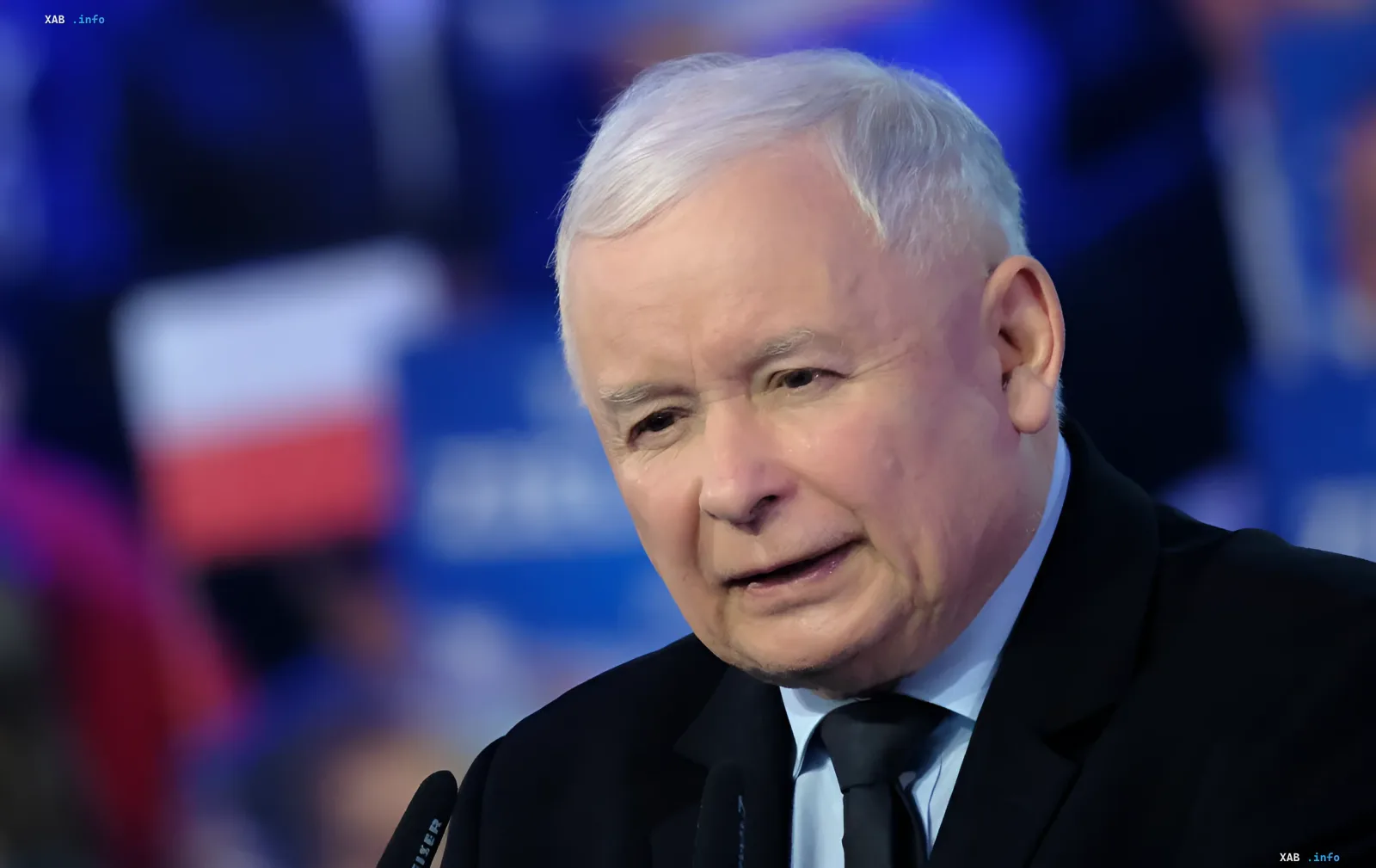 Jarosław Kaczyński während einer Rede, in der er den Beitritt der Ukraine zur EU blockieren will