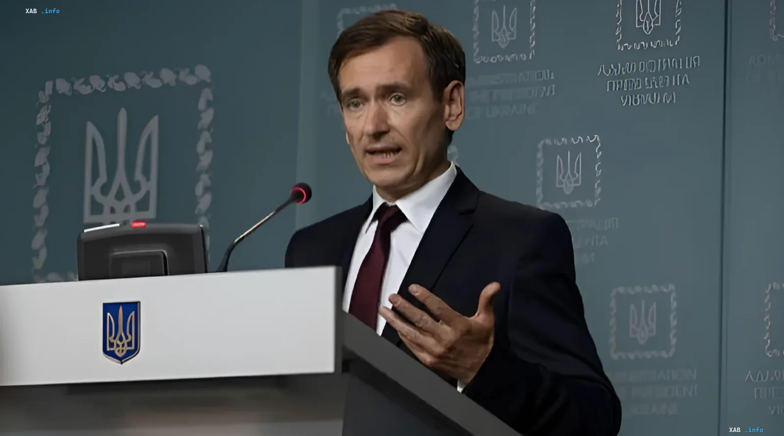 Andrij Syrskyj hält Pressekonferenz im Amt des Präsidenten der Ukraine, nachdem Rücktrittsantrag zurückgezogen wurde