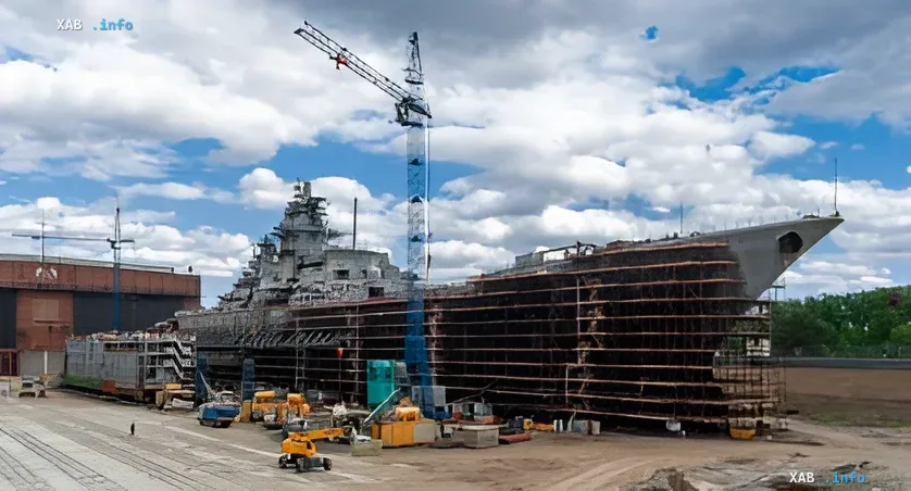 Cruiser 'Admiral Nakhimov' on the dock in Severomorsk after completing modernization