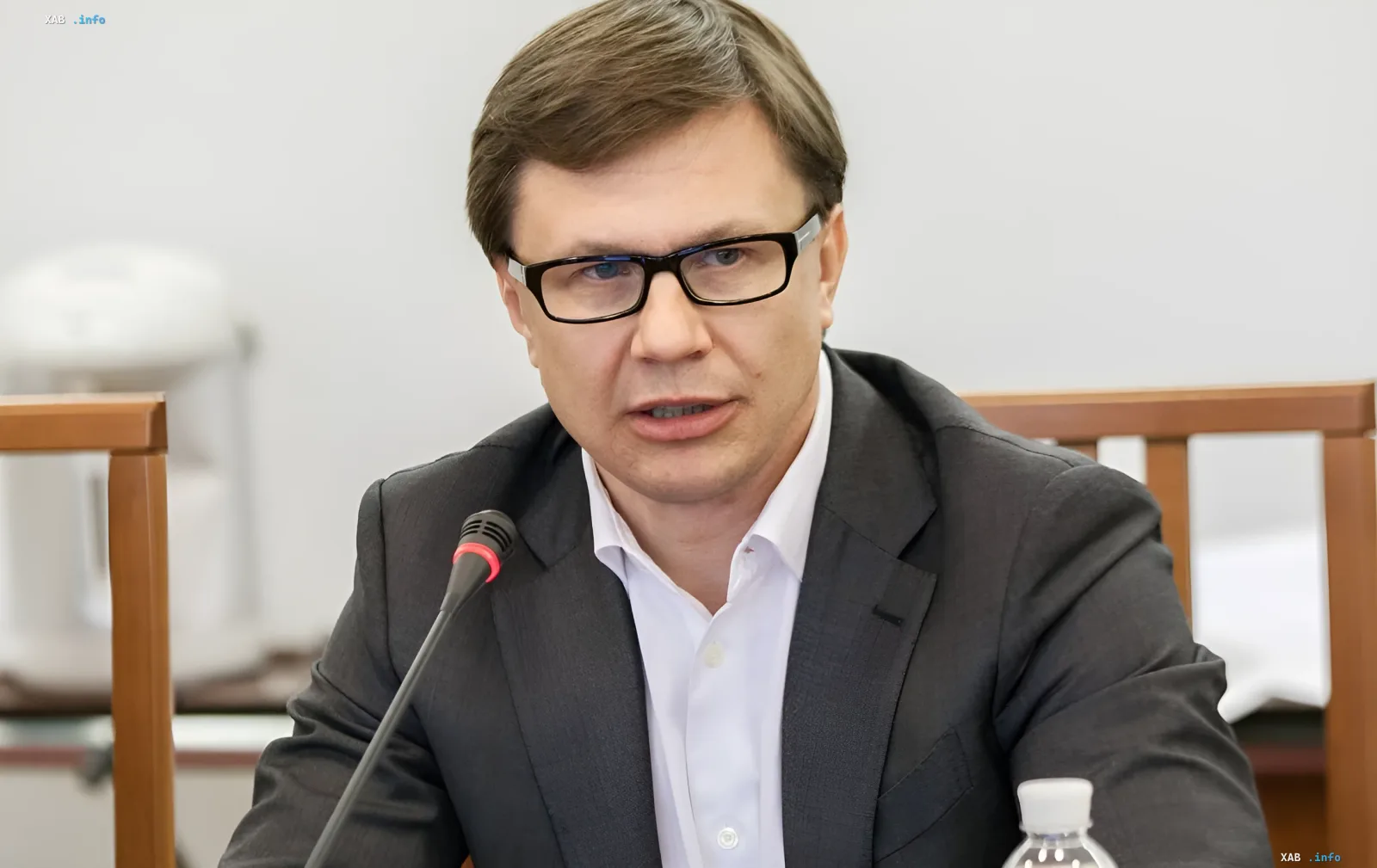 Ehemaliger Abgeordneter Ruslan Demchak bei einer Anhörung im Zusammenhang mit seiner Auslieferung aus Deutschland wegen Betrugsvorwürfen rund um OVGZ
