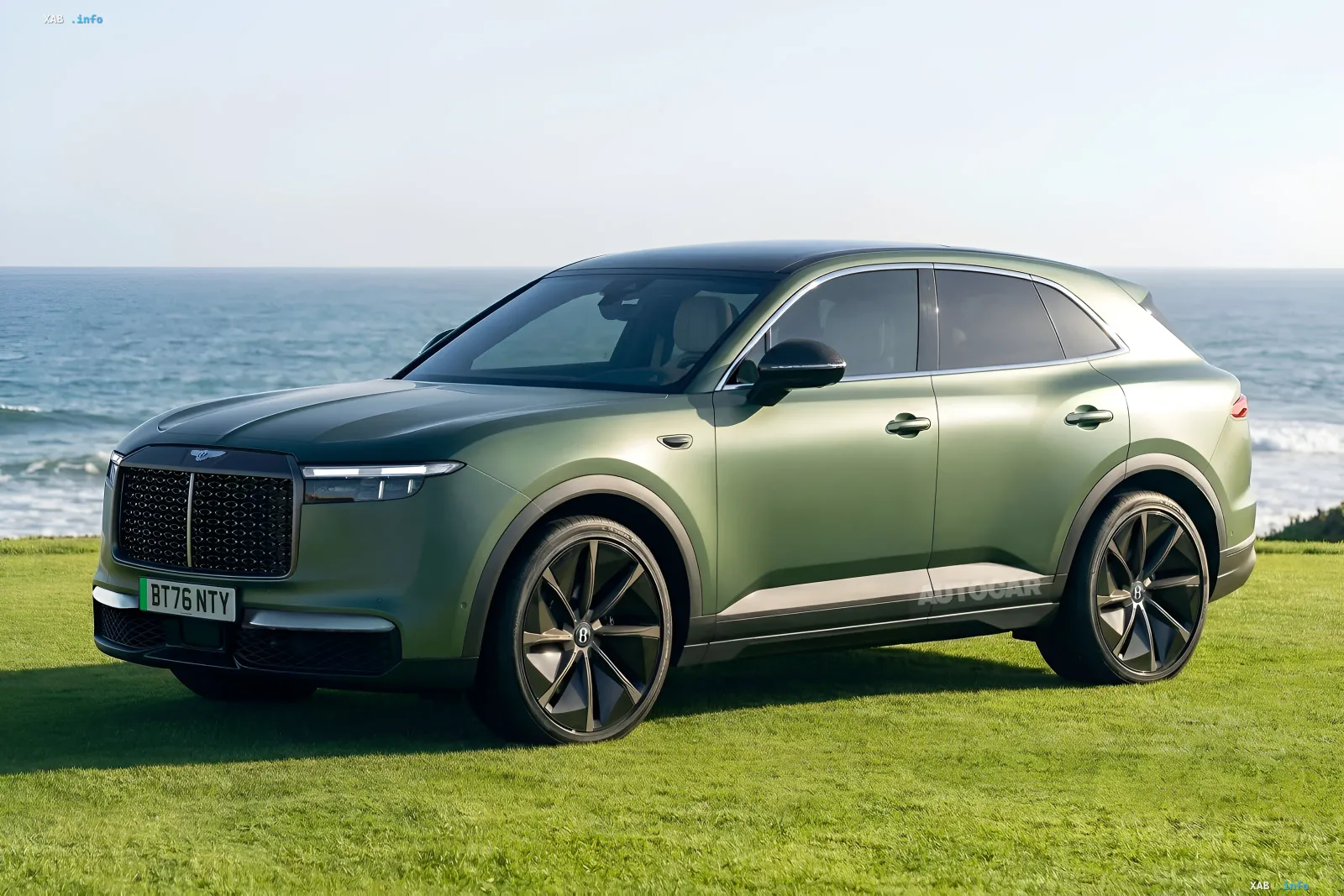 Зеленый Bentley Torcal на фоне моря: воплощение британской классики и цифровых технологий в электромобиле