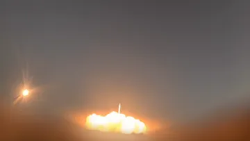 Explosion am Himmel: Folgen des iranischen Angriffs auf Jordanien, festgehalten auf Satellitenbildern