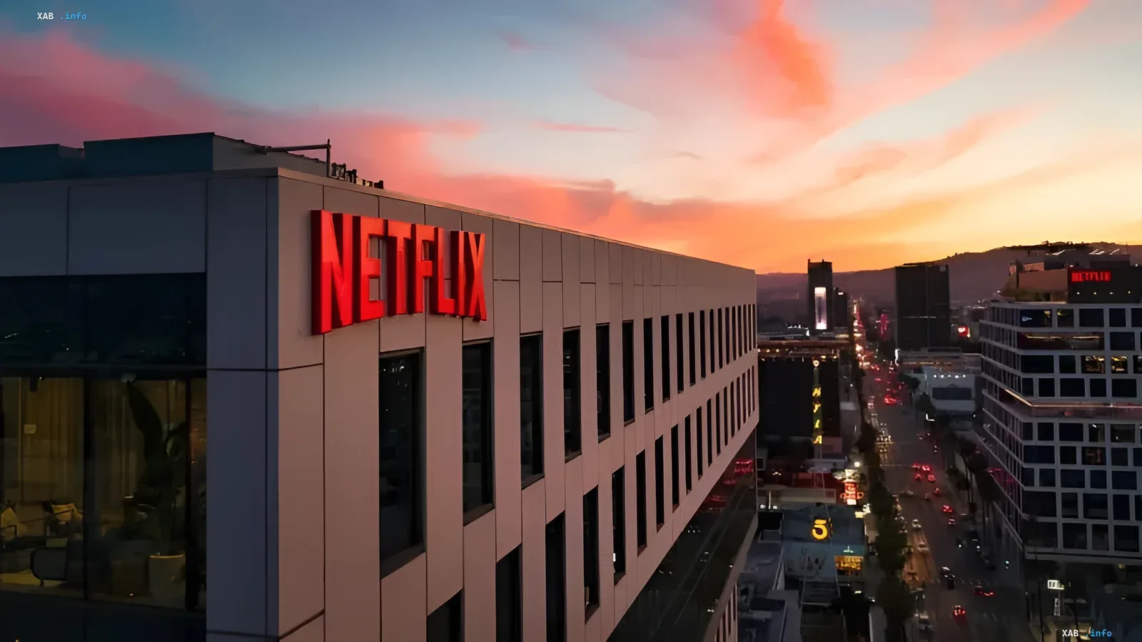 Netflix-Hauptquartier bei Sonnenuntergang: Unternehmen gibt Einsatz von generativer KI in 300 Projekten zu – von Statisten bis Synchronisation