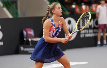 Ukrainian tennis player in action on the court in Prague, competing in the WTA 250 tournament