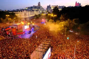 Massive celebrations in Madrid: crowds of fans welcome the 2026 World Cup champions on the city streets