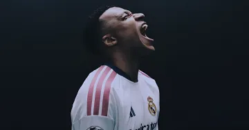 Игрок в форме «Реала» кричит от эмоций — символ изменений в EA Sports FC 27 с новым рейтингом PEGI 16