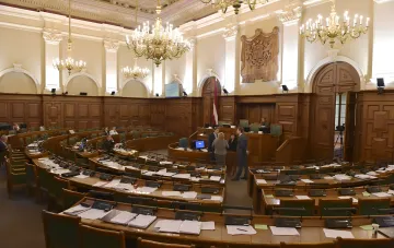 Заседание парламента Латвии (Сейма) в Риге: обсуждение новых санкций и запрета на импорт товаров из России и Беларуси