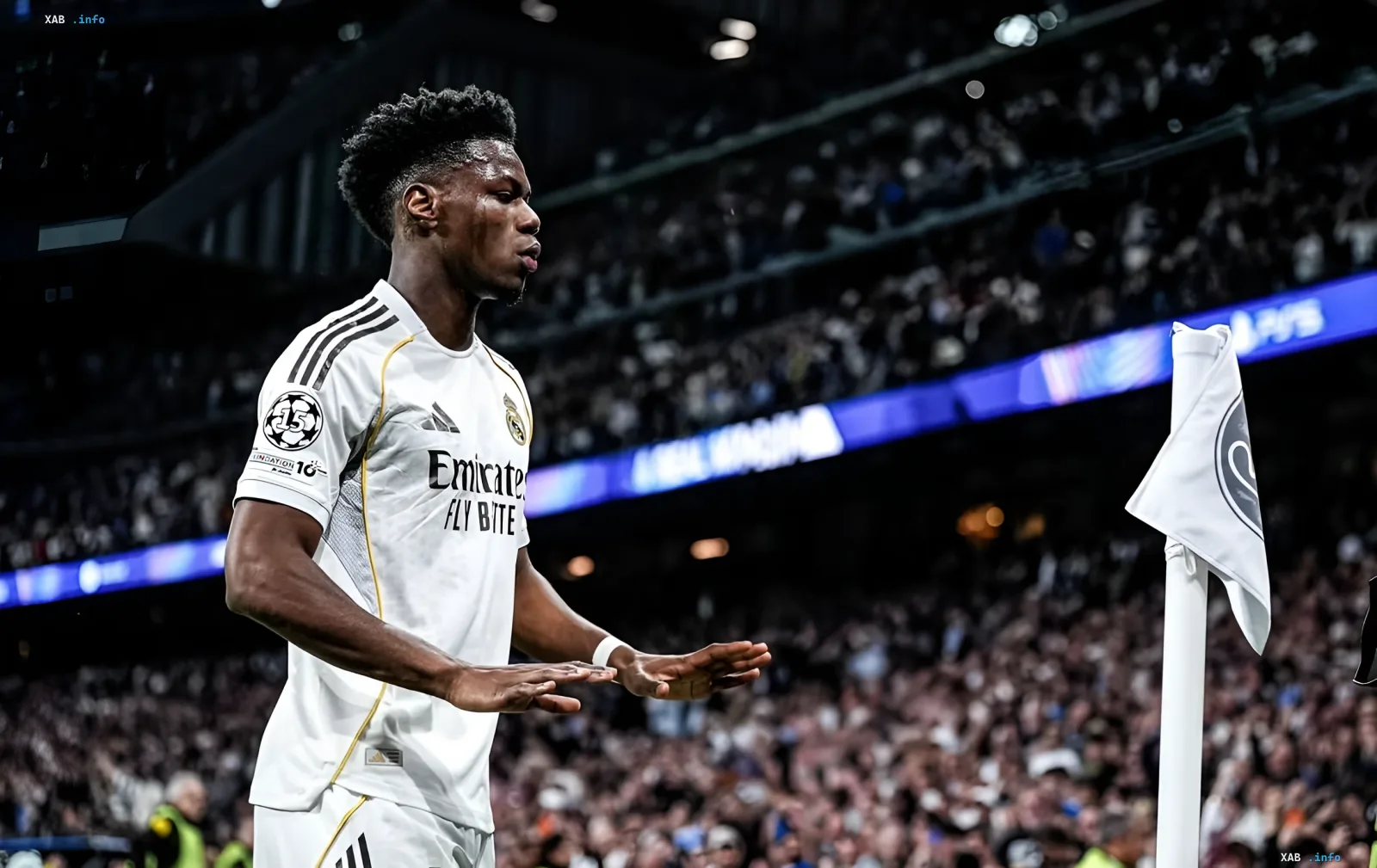 Aurelien Tchouameni im Trikot von Real Madrid vor einem Stadionhintergrund, der die Transferstrategie von Mourinho illustriert