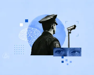Полицейский в форме с нашивкой POLICE стоит спиной, рядом — уличная камера наблюдения и цифровые элементы, символизирующие слежку и защиту приватности