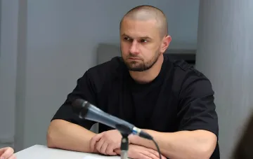 Подозреваемый в коррупции замглавы Хмельницкой ОВА на допросе в СБУ