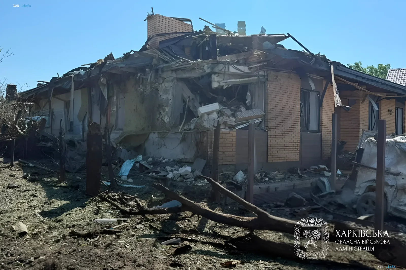 Разрушенный дом в Харькове после удара российских ракет-дронов «Бандероль», последствия атаки на жилой район