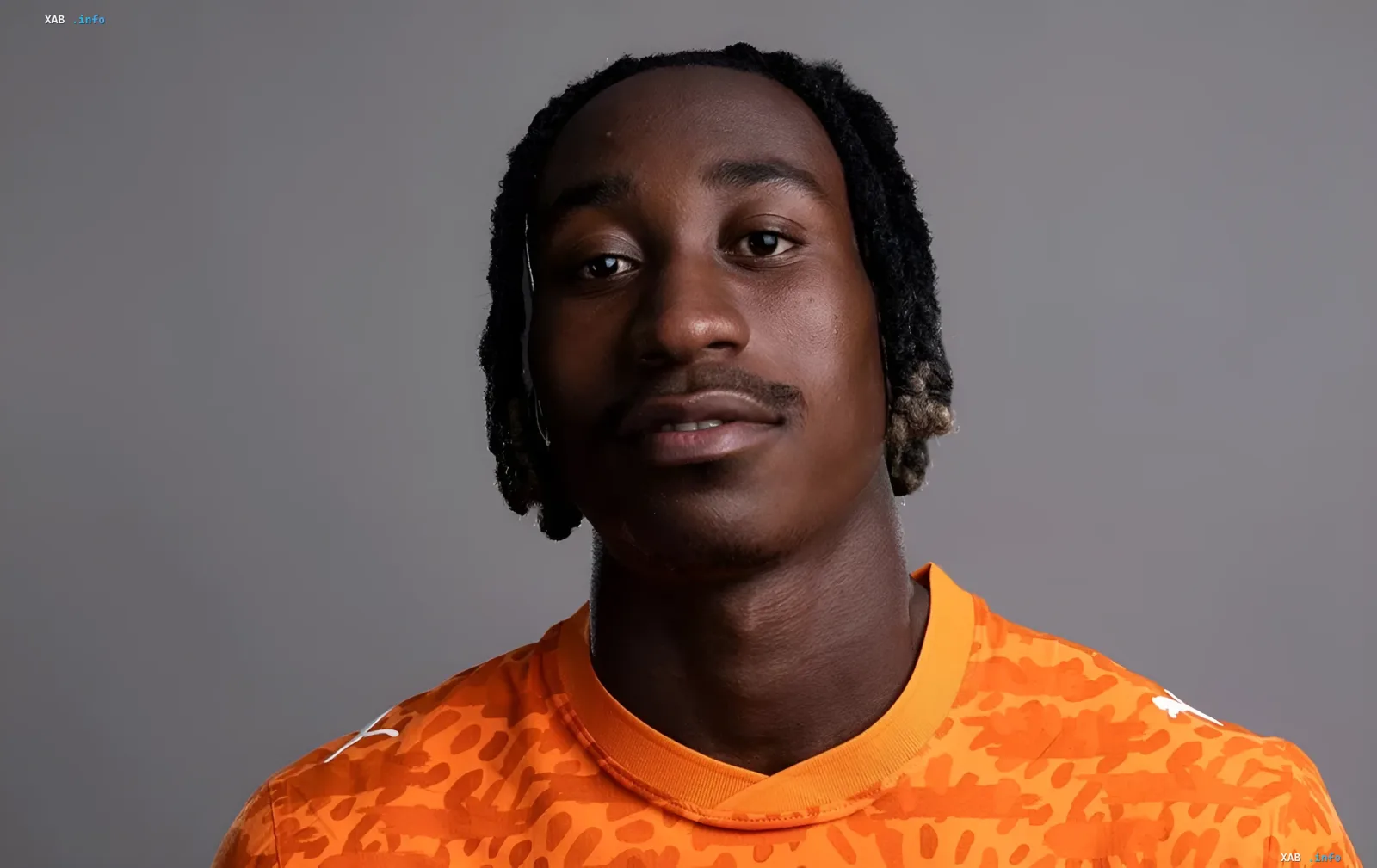 Jan Diomande in Real Madrids orangefarbenem Trikot – Rekordtransfer für 140 Millionen Euro