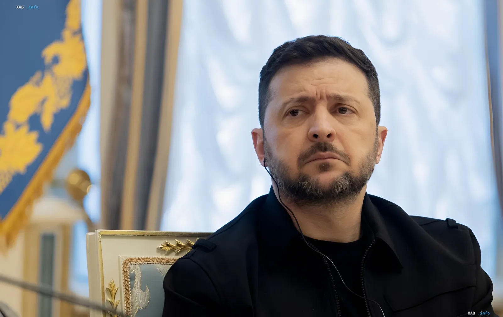 Президент Украины Владимир Зеленский на совещании СНБО, обсуждающем ужесточение ответственности за нарушение ПДД после дорожной трагедии в Киеве