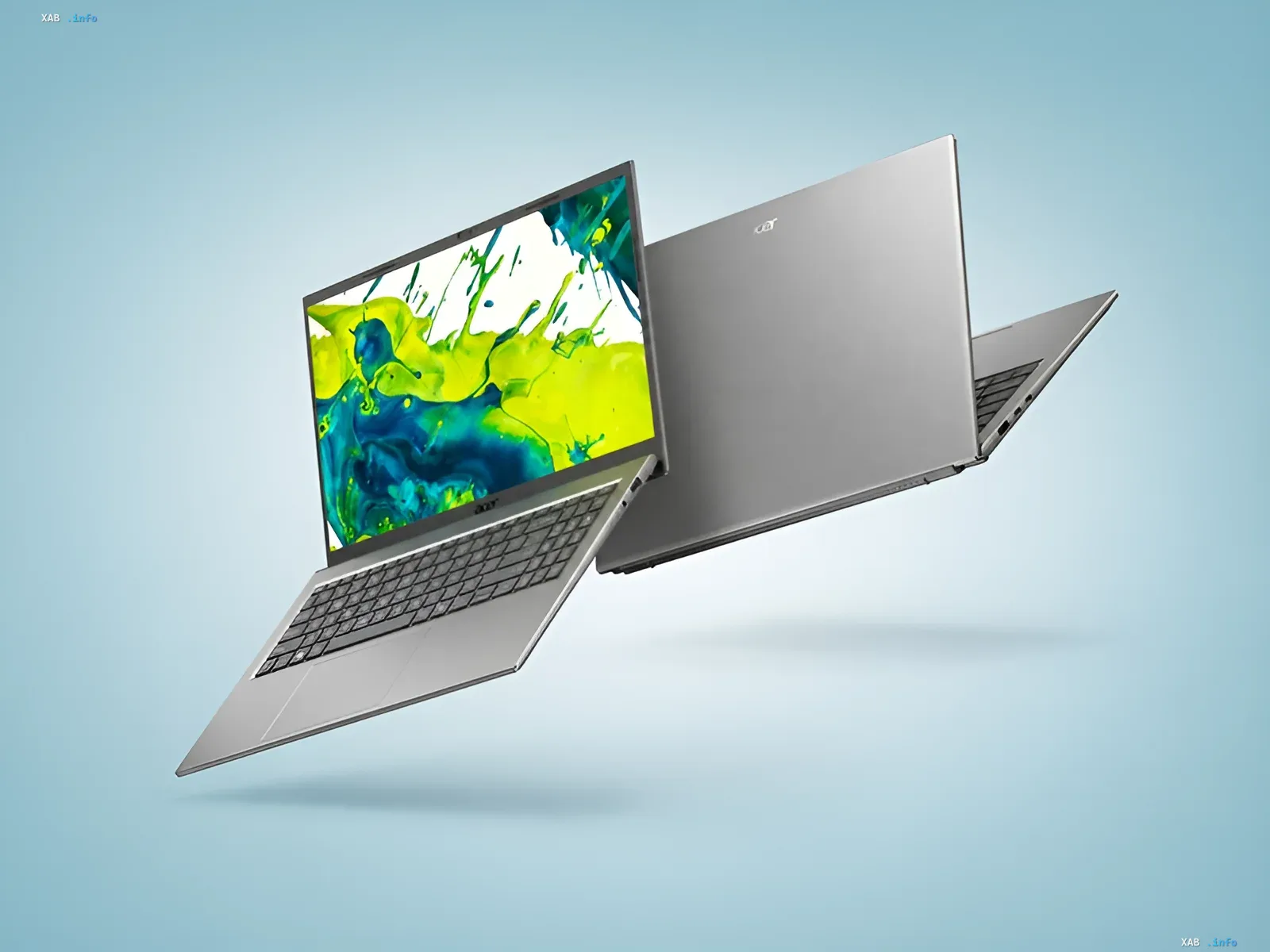 Ноутбук Acer Aspire Go 15 с процессором Snapdragon C, показанный в двух ракурсах на светло-голубом фоне