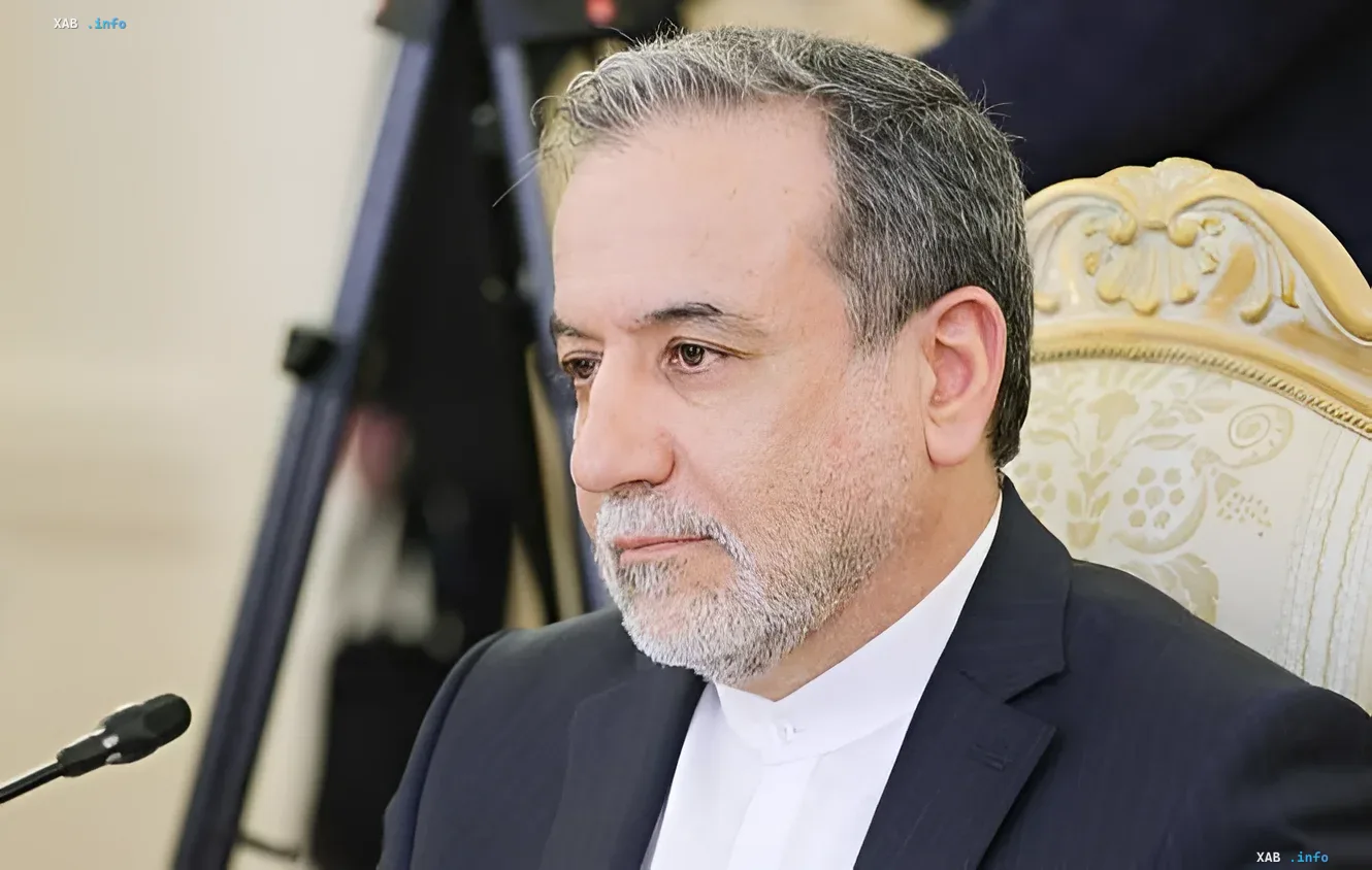 Iranian Foreign Minister clarifies status of diplomatic contacts with the US during official briefing