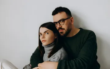 Фотографы Либеровы в объятиях: как рождение сына изменило их опасную работу