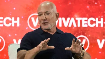 Джефф Безос на конференции Vivatech: миллиардер обсуждает новые инвестиционные планы, включая покупку доли в «Ливерпуле»