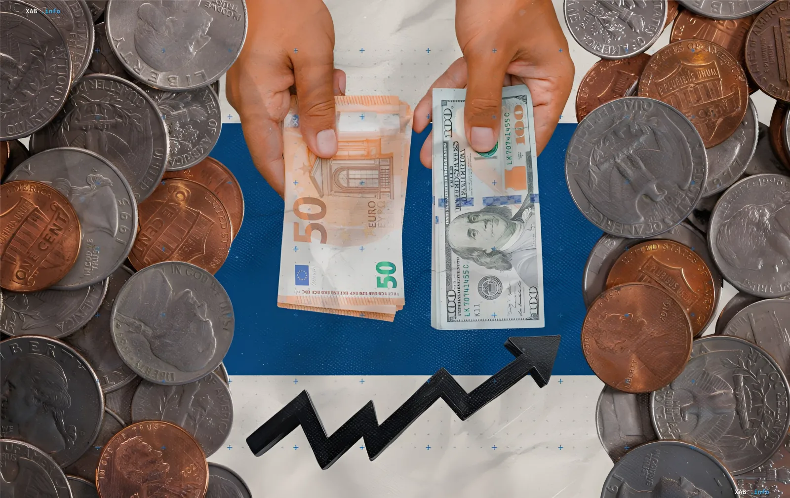 Руки держат купюры 50 евро и 100 долларов на фоне украинских монет и растущего графика, иллюстрируя рекордный рост курса валют в банках Украины утром 11 августа