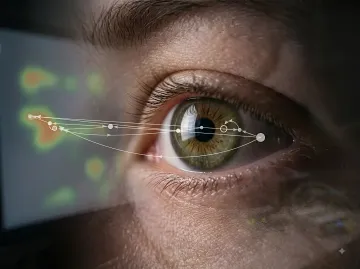 Makroaufnahme eines menschlichen Auges mit überlagertem Textanalyse-Diagramm, das die Unterschiede in der Informationsverarbeitung zwischen Gehirn und KI veranschaulicht