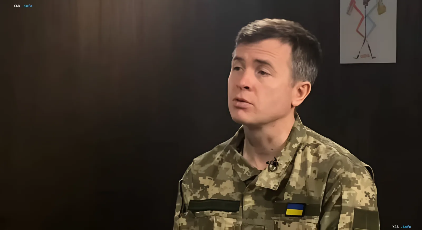Олег Брындак в военной форме с украинским флагом на груди — экс-вице-мэр Одессы, избежавший тюрьмы по делу о «коррупционной мафии»