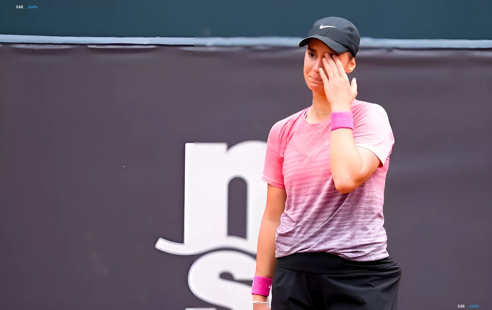 Ангелина Калинина в момент эмоционального проигрыша Эмме Наварро на US Open