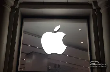 Логотип Apple на фасаде магазина в контексте запрета администрации США на закупку чипов памяти у Китая