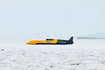 JCB Hydromax — британский водородный болид Энди Грина, установивший мировой рекорд скорости 654 км/ч на солёном озере