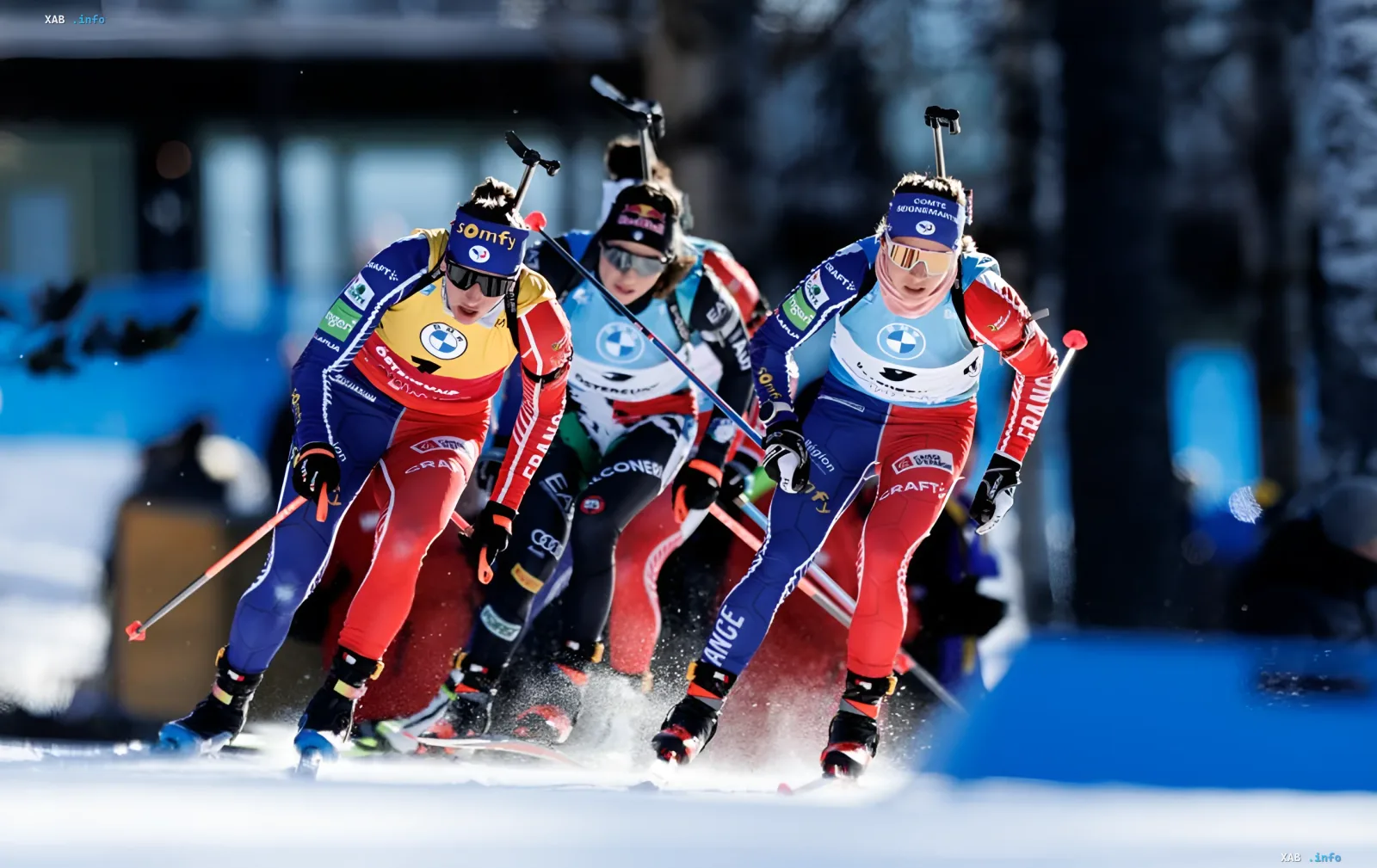 Biathletinnen im Einsatz auf der Strecke: Frankreich und andere Länder kämpfen, während Russland und Belarus von IBU-Wettbewerben ausgeschlossen sind